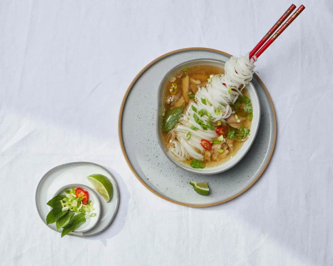 Jak zrobić zupę pho – prosty przepis na aromatyczną wietnamską zupę
