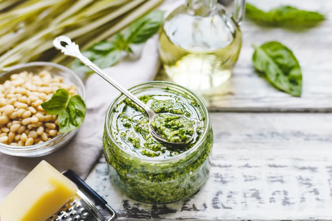 Pomysły na wykorzystanie pesto z bazylii w pysznych potrawach